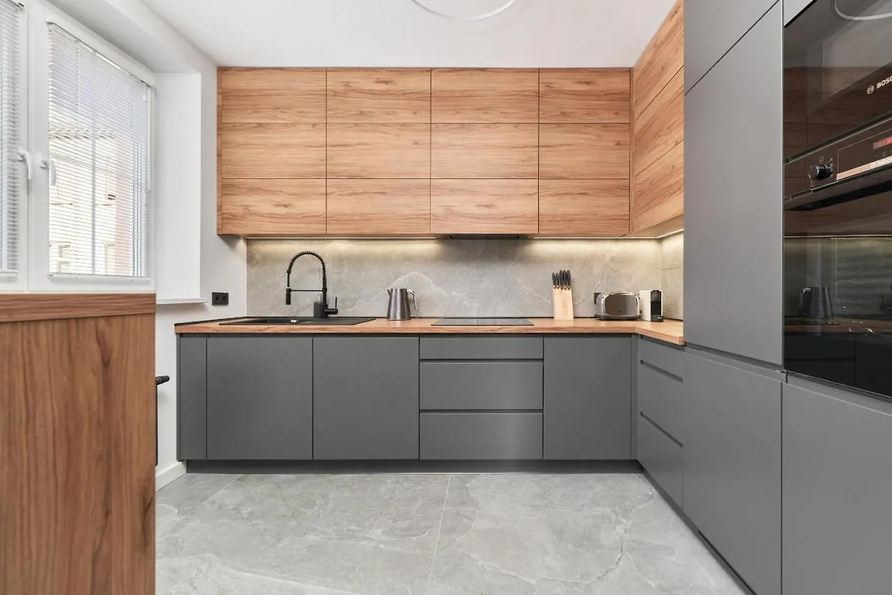 Apartment In The Heart Of Wroclaw By Renters Prestige