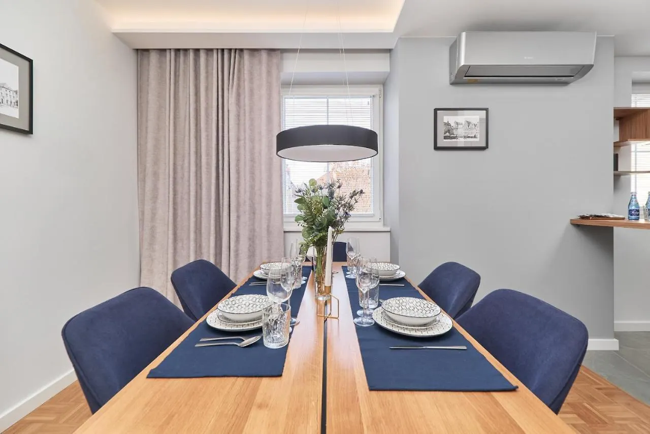 Apartment In The Heart Of Wroclaw By Renters Prestige