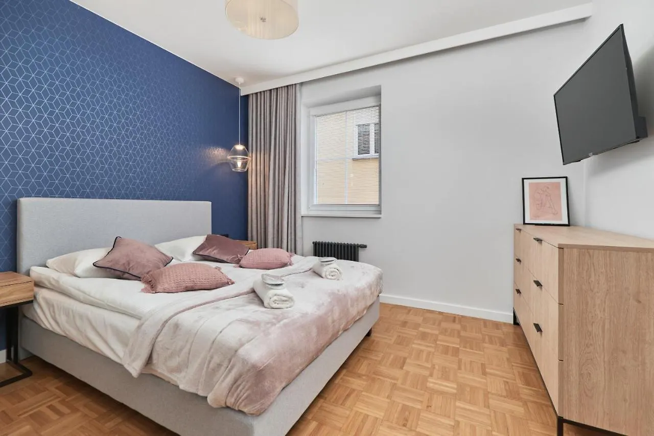 Apartment In The Heart Of Wroclaw By Renters Prestige