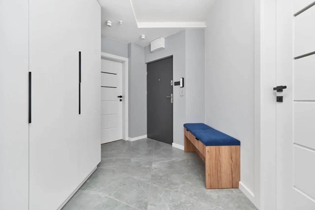 Apartment In The Heart Of Wroclaw By Renters Prestige Polska